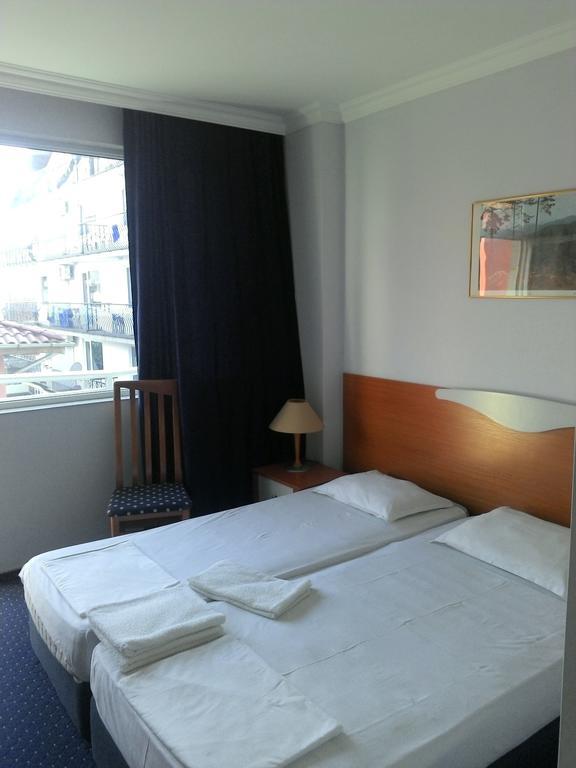 Alexandrov Residence Studio Nesebar Quarto foto